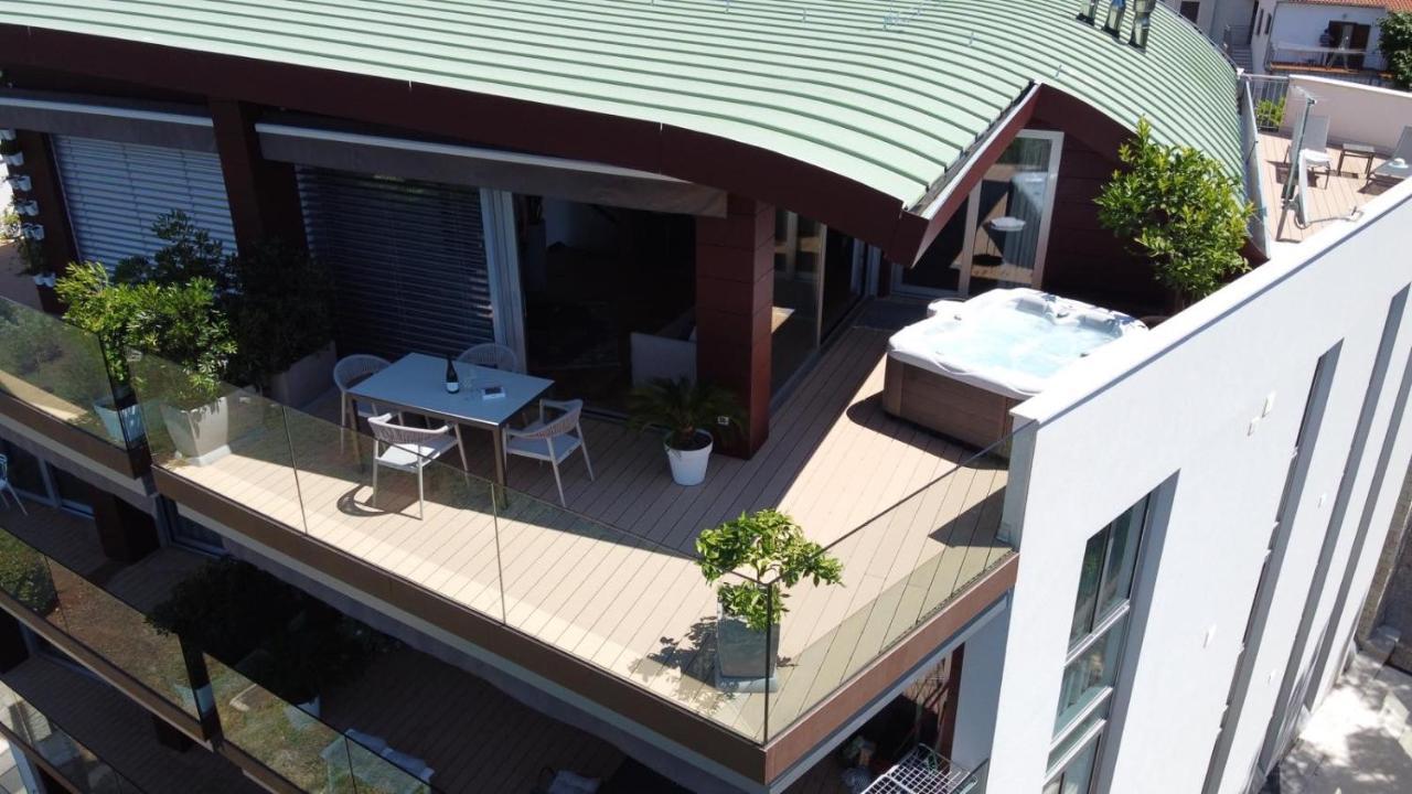 The Q Superior - A Penthouse With Jacuzzi And Sauna Rovinj Exteriér fotografie